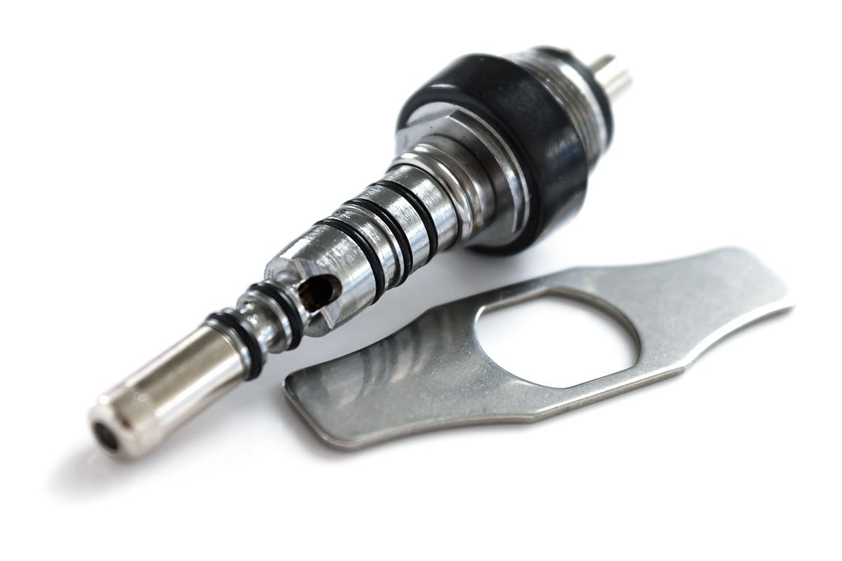 Переходник MULTIflex на наконечник KAVO с фиброоптикой Переходник MULTIflex на наконечник KAVO с фиброоптикой