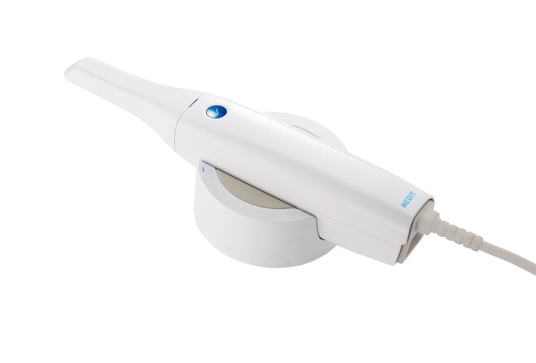 Medit Identica i500 интраоральный 3D сканер Medit Identica i500 интраоральный 3D сканер