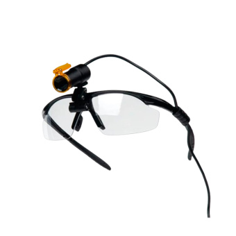 NOM4 - светодиодный осветитель, 70000 люкс | NOM (Россия) NOM4 - светодиодный осветитель, 70000 люкс | NOM (Россия)