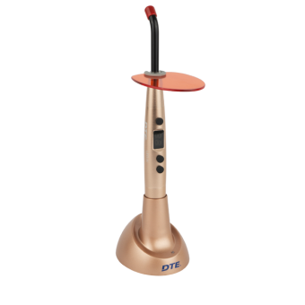 DTE LED.H ORTHO - беспроводная светодиодная полимеризационная лампа | Woodpecker (Китай) DTE LED.H ORTHO - беспроводная светодиодная полимеризационная лампа | Woodpecker (Китай)